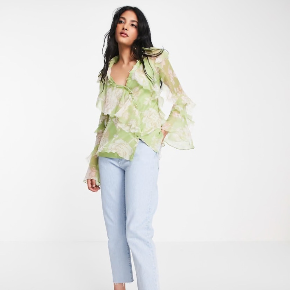 NWT•ASOS DESIGN Curve V-Neck Ruffle Blouse Green Floral Print Size US 18 - Picture 3 of 11